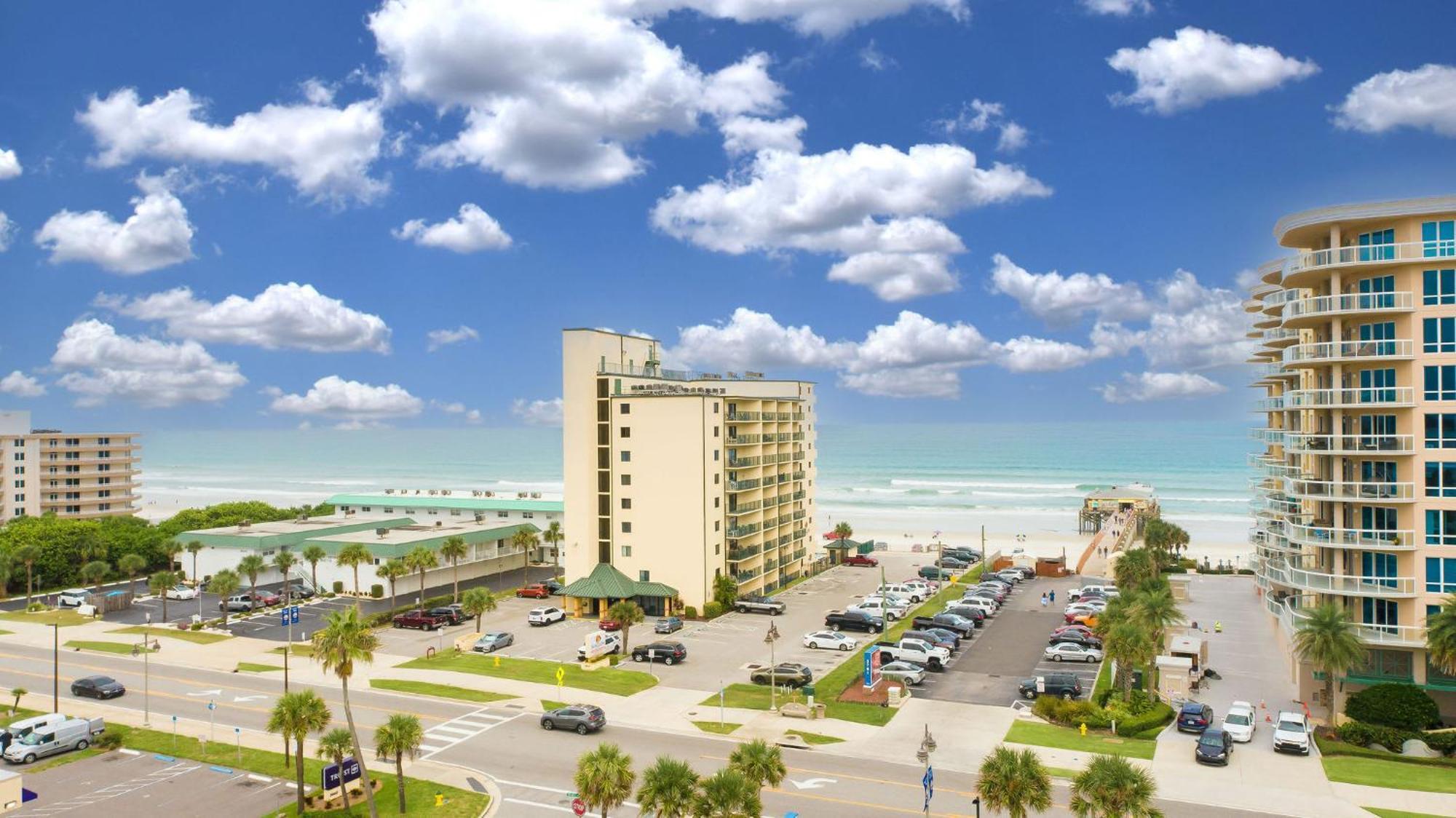 Ocean Views From Your Private Balcony! Sunglow Resort 606 By Brightwild Daytona Beach Shores Extérieur photo