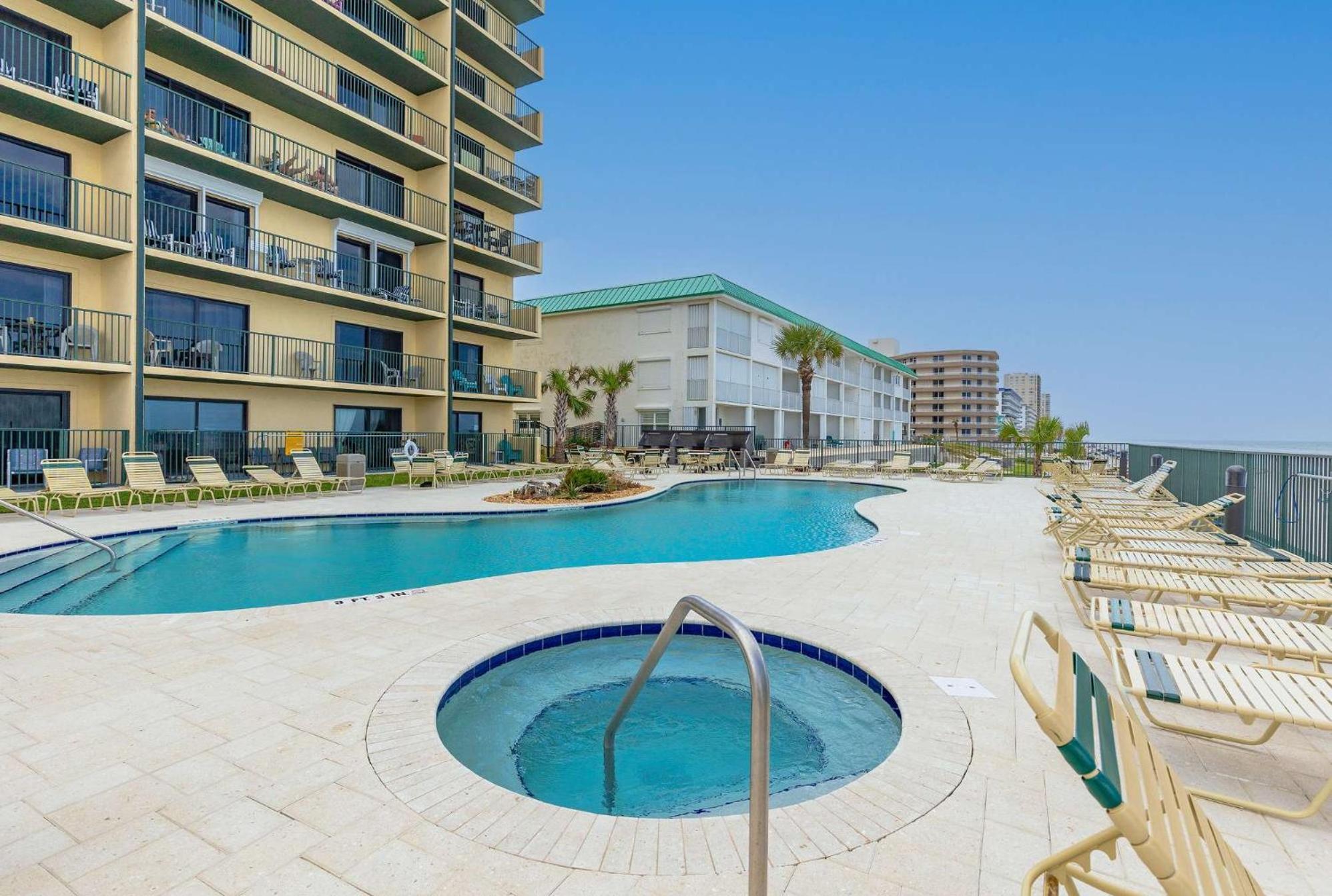 Ocean Views From Your Private Balcony! Sunglow Resort 606 By Brightwild Daytona Beach Shores Extérieur photo